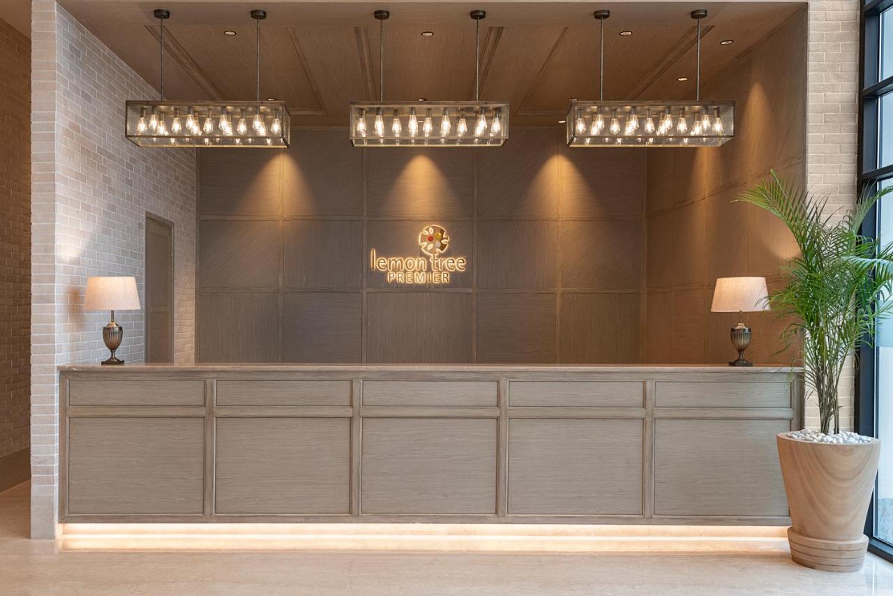 Lemon Tree Premier, New Town, Kolkata Hotel Exterior foto